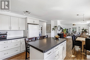 1224 Lawson Avenue - Photo 9