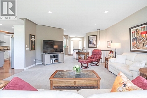 2072 Lillooet Court - Photo 11