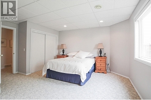 2072 Lillooet Court - Photo 34