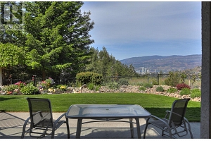 2072 Lillooet Court - Photo 42