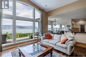 370 Sandpiper Street - Photo 3