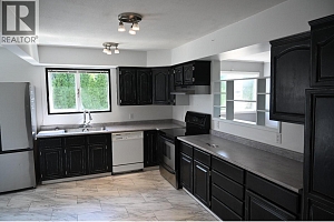 2560 Colony Street - Photo 14