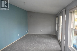 2560 Colony Street - Photo 15