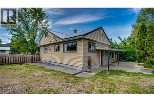 2560 Colony Street - Photo 2