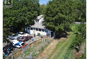 1094 Pottery Road - Photo 21