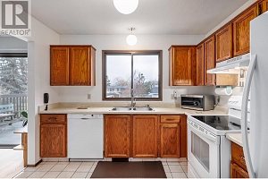 1347 Springfield Road - Photo 10