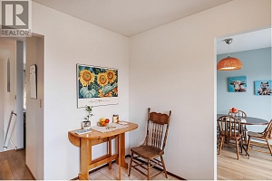 1347 Springfield Road - Photo 11