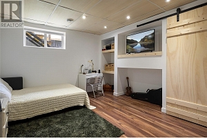 2100 32 Avenue - Photo 26