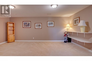 667 Mt. York Drive - Photo 32