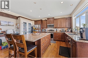 624 Lefevere Avenue - Photo 15