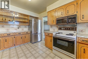 734 Francis Avenue - Photo 13
