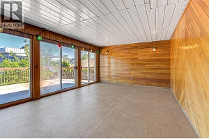 734 Francis Avenue - Photo 29