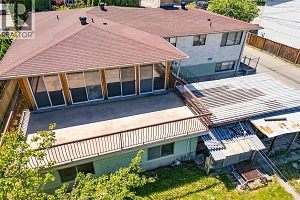 734 Francis Avenue - Photo 33