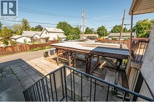 734 Francis Avenue - Photo 35