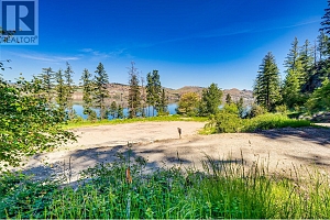 5649 Cosens Bay Road Unit# 23 Lot# 23 - Photo 11