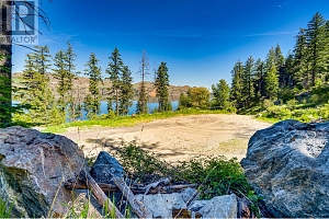 5649 Cosens Bay Road Unit# 23 Lot# 23 - Photo 19