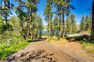 5649 Cosens Bay Road Unit# 28A Lot# 28A - Photo 14