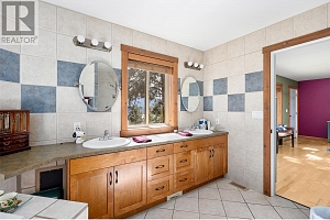 17142 Commonage Road - Photo 22