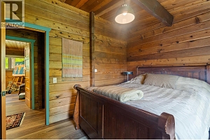 781 Gardom Lake Road - Photo 39