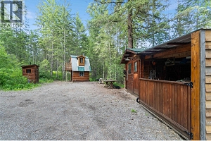 781 Gardom Lake Road - Photo 78