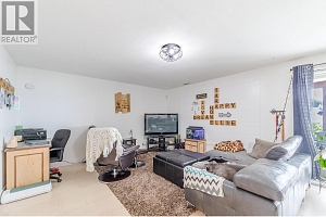 6471 Vernon Avenue - Photo 63