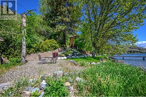 8280 Tronson Road - Photo 46