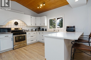 4452 Sleepy Hollow Road - Photo 19