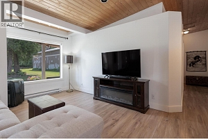 4452 Sleepy Hollow Road - Photo 21