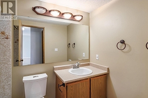 2085 Gordon Drive Unit# 206 Lot# 23 - Photo 14