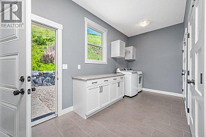 313 Baldy Place - Photo 13