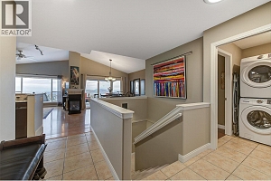 5205 Sandhills Drive - Photo 3