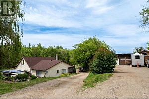 5902 Pleasant Valley Road - Photo 11