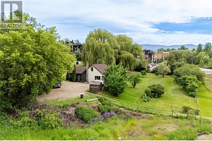 5902 Pleasant Valley Road - Photo 9