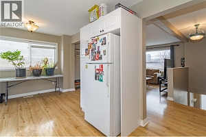 885 Walrod Street - Photo 22