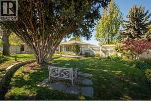 2021 Abbott Street - Photo 2