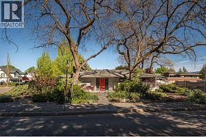2021 Abbott Street - Photo 47