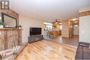 5300 25 Avenue Unit# 8 - Photo 5