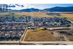 6650 Okanagan Avenue - Photo 2