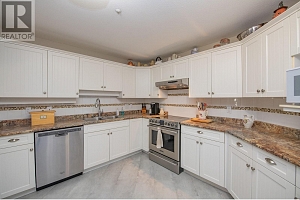 3300 Centennial Drive Unit# 102 - Photo 12