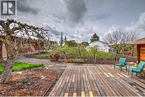 6434 Pleasant Valley Road - Photo 25