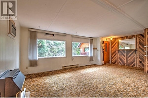 6434 Pleasant Valley Road - Photo 5