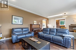 2515 East Vernon Road - Photo 31
