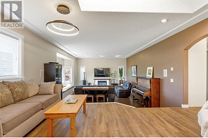 2515 East Vernon Road - Photo 35