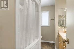 2515 East Vernon Road - Photo 52