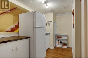 2515 East Vernon Road - Photo 57