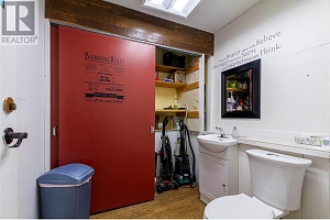 2515 East Vernon Road - Photo 86