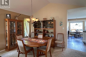 431 4 Street - Photo 8