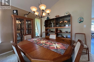 431 4 Street - Photo 9