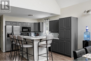 9315 Paradise Road - Photo 13