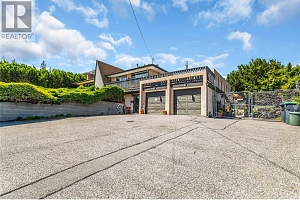 2370 Thacker Drive - Photo 12